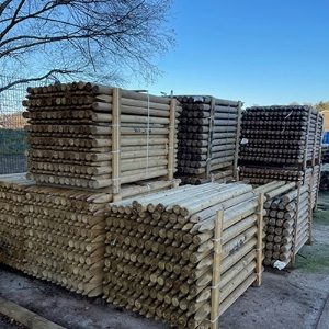 Timber Post 1.65m x 85mm Machine Rond UC4 Treated