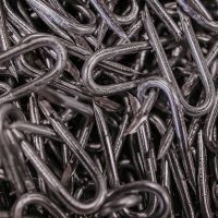 Barbed Fence Staples 30 x 3.15mm x 5kg Bucket (272 per kg)